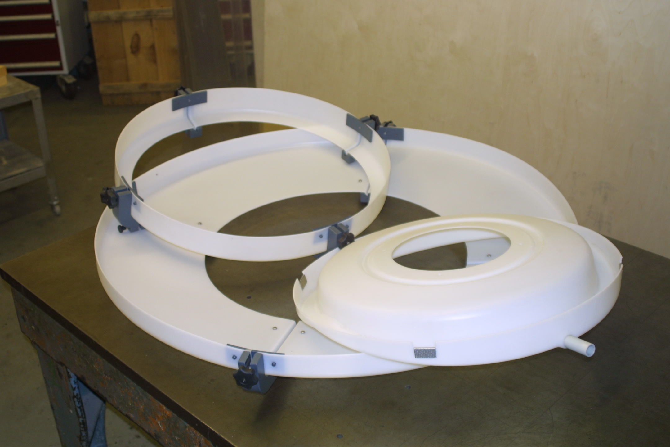 plastic ring drip tray fabrication for medical industry